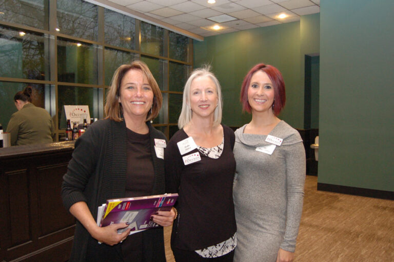 2016 Banquet Sue Hallman, Martha Kliebert, Aly Boggs-Smitley